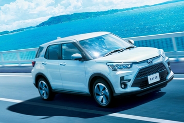 Z(ハイブリッド・2WD)